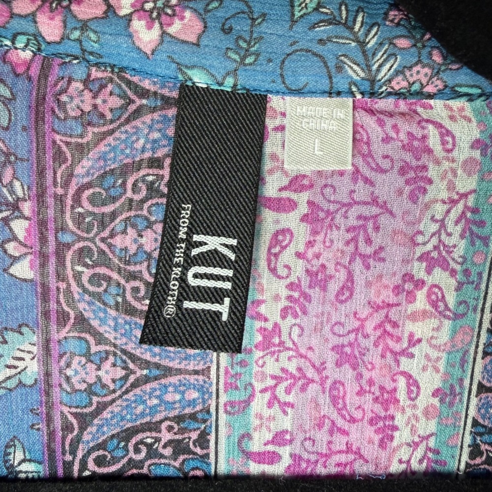 KUT from the Kloth Blue Pink Floral Paisley Patchwork Roll Tab Blouse Large - Picture 3 of 12